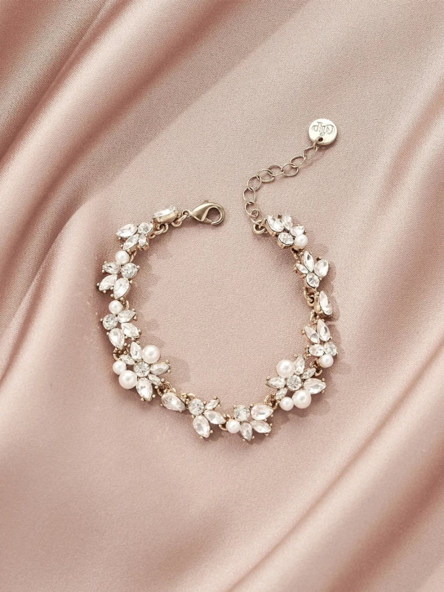 Olive & Piper Raella Bracelet - Elegant & Stylish Women's Jewelry for Any Occasion