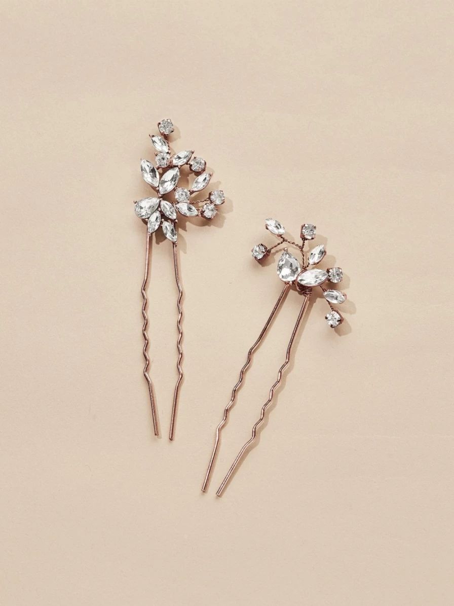 Olive & Piper Ona Crystal Necklace – Elegant & Sparkling Jewelry for Women