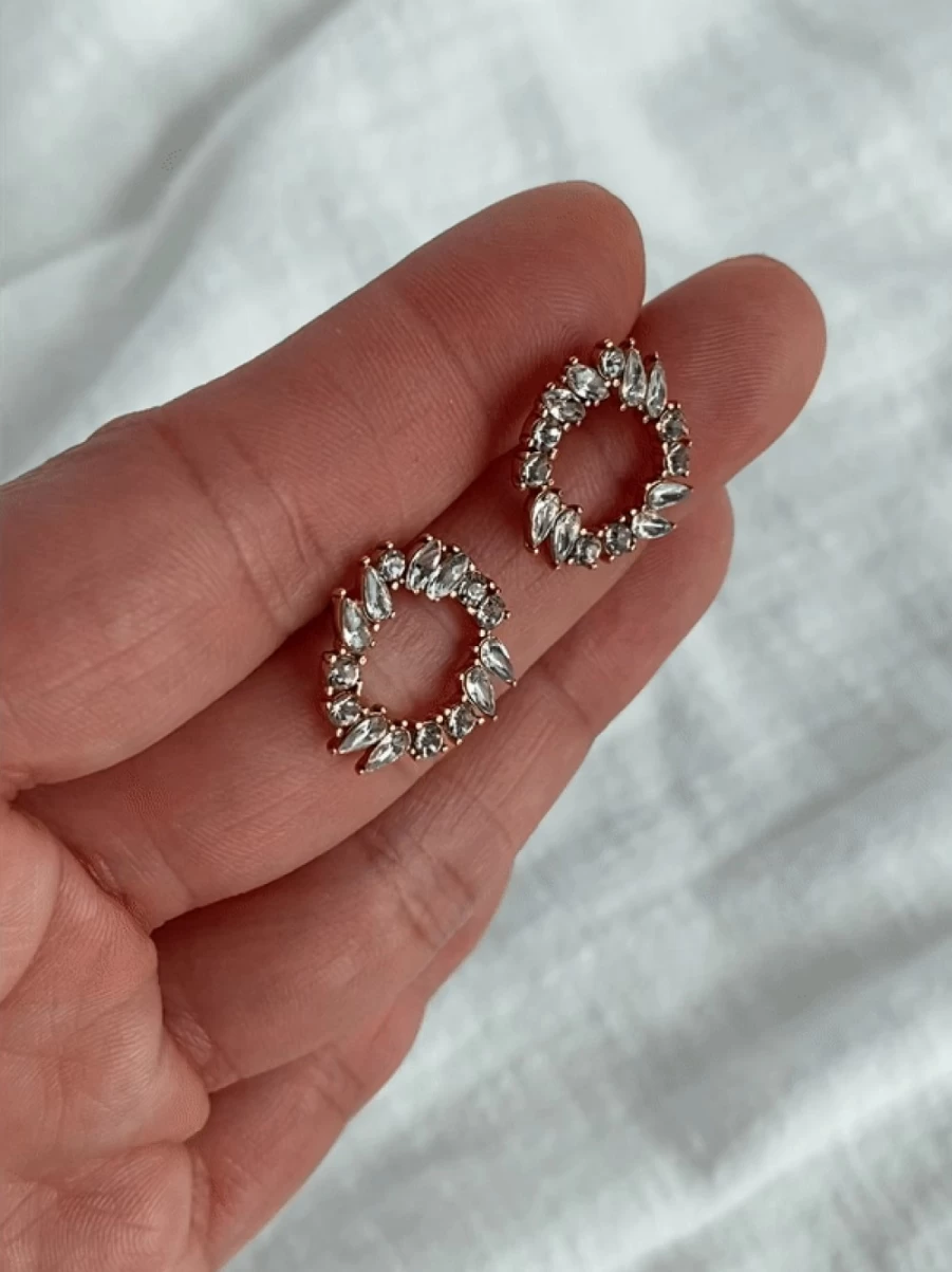 Olive & Piper Della Gold Stud Earrings - Elegant Gold Studs for Women