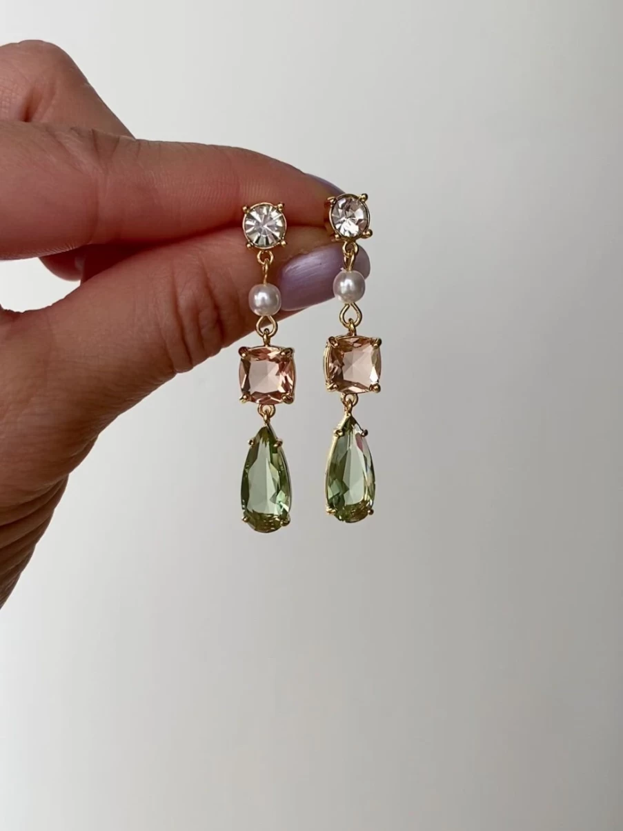 Olive & Piper Evie Drops Gold Hoop Earrings - Elegant Gold Jewelry for Women