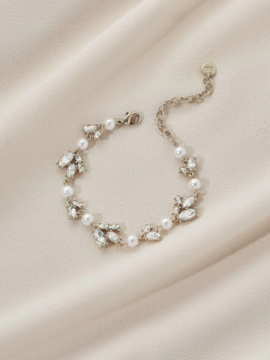 Olive & Piper Cosette Bracelet - Elegant & Dainty Gold-Tone Chain Bracelet for Women