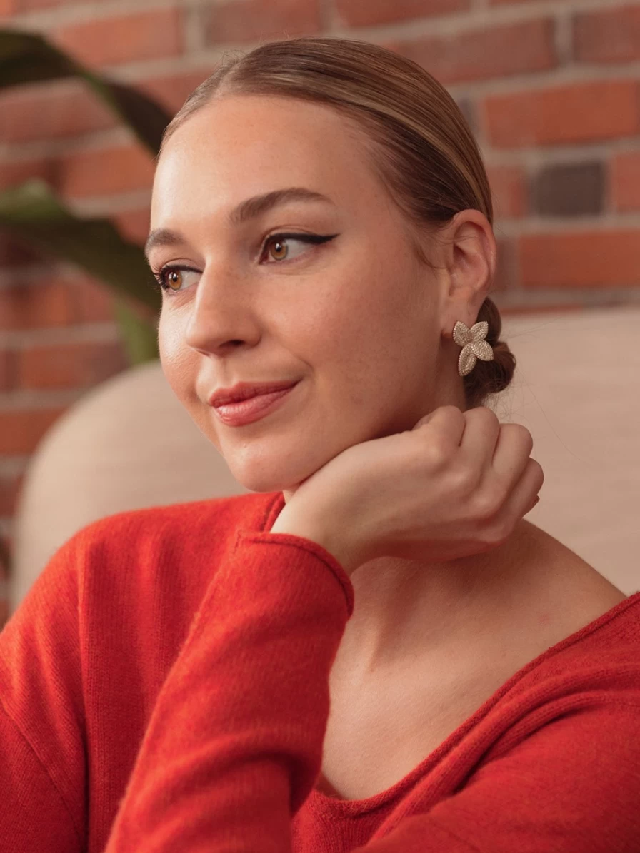 Olive & Piper Primrose Stud Earrings - Elegant Floral Studs for Women