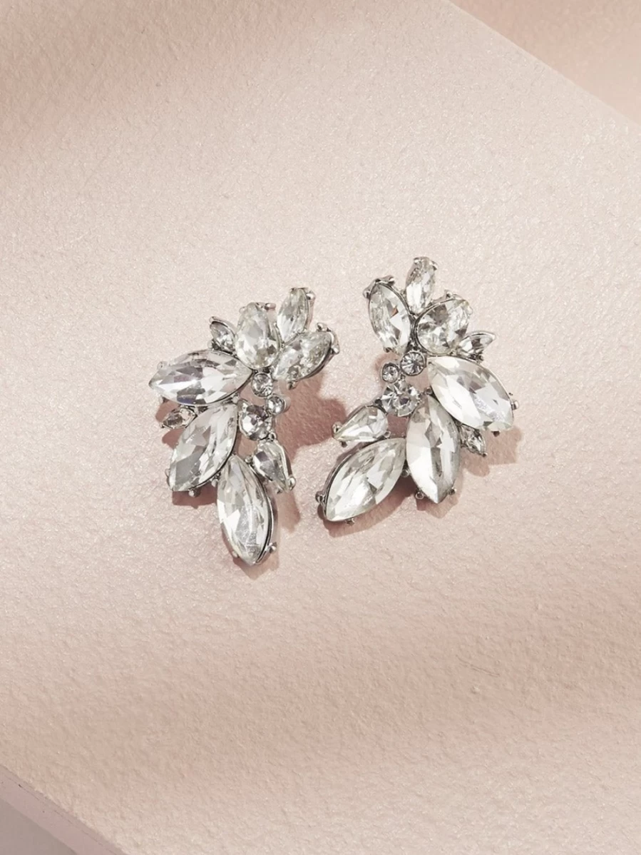 Olive & Piper Porter Cluster Studs Earrings - Trendy Chunky Stud Design for Women