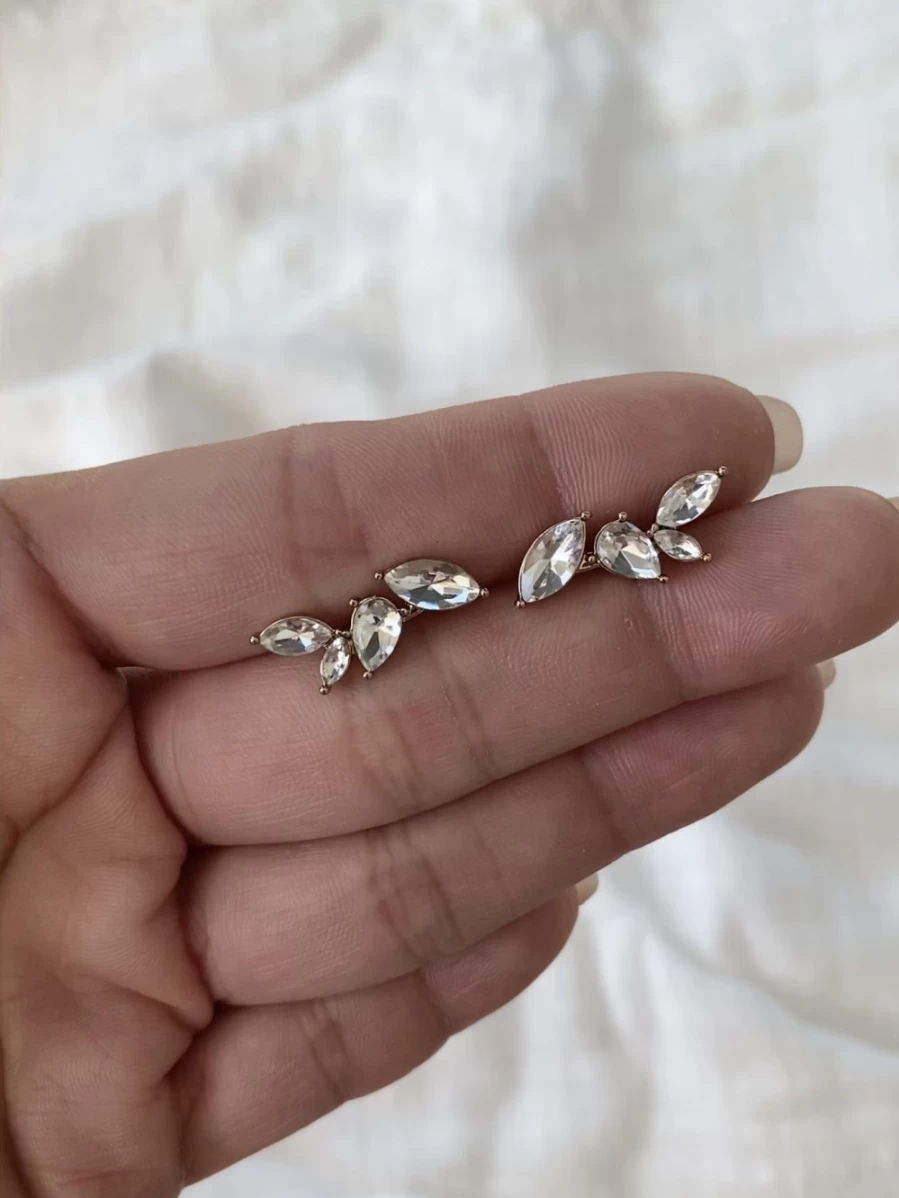 "Olive & Piper Sydney Studs - Elegant Gold Earrings for Women"