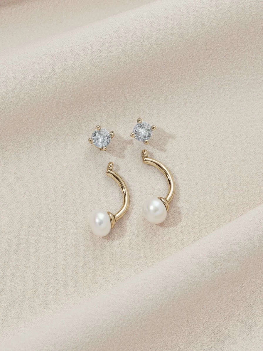Olive & Piper Aria Gold Hoop Earrings – Elegant 14K Gold Plated Dainty Earrings for Women