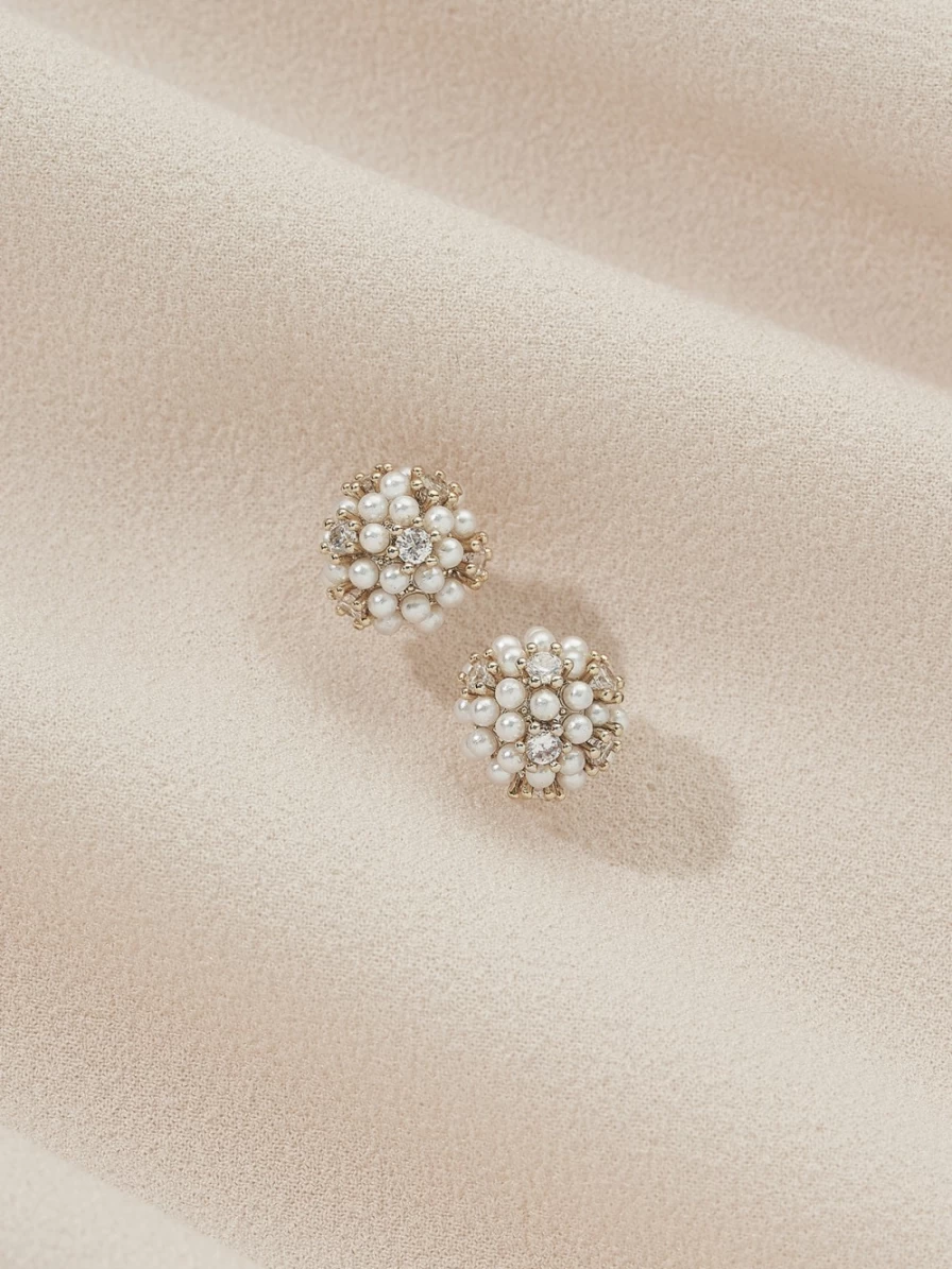 Olive & Piper Gold Estrella Stud Earrings - Elegant Hoop Studs for Women
