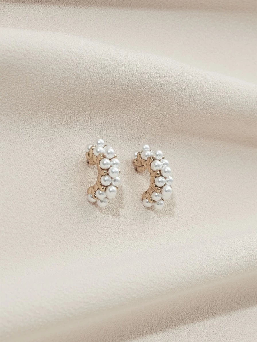 Olive & Piper Gold Hoop Earrings - Celine Style Hoops