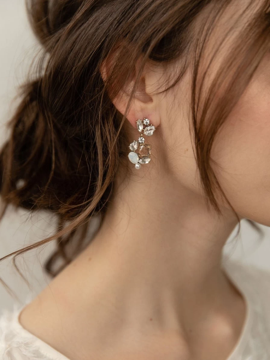 "Olive & Piper Domenica Elegant Hoop Earrings – Premium Gold-Plated Dainty Jewelry"