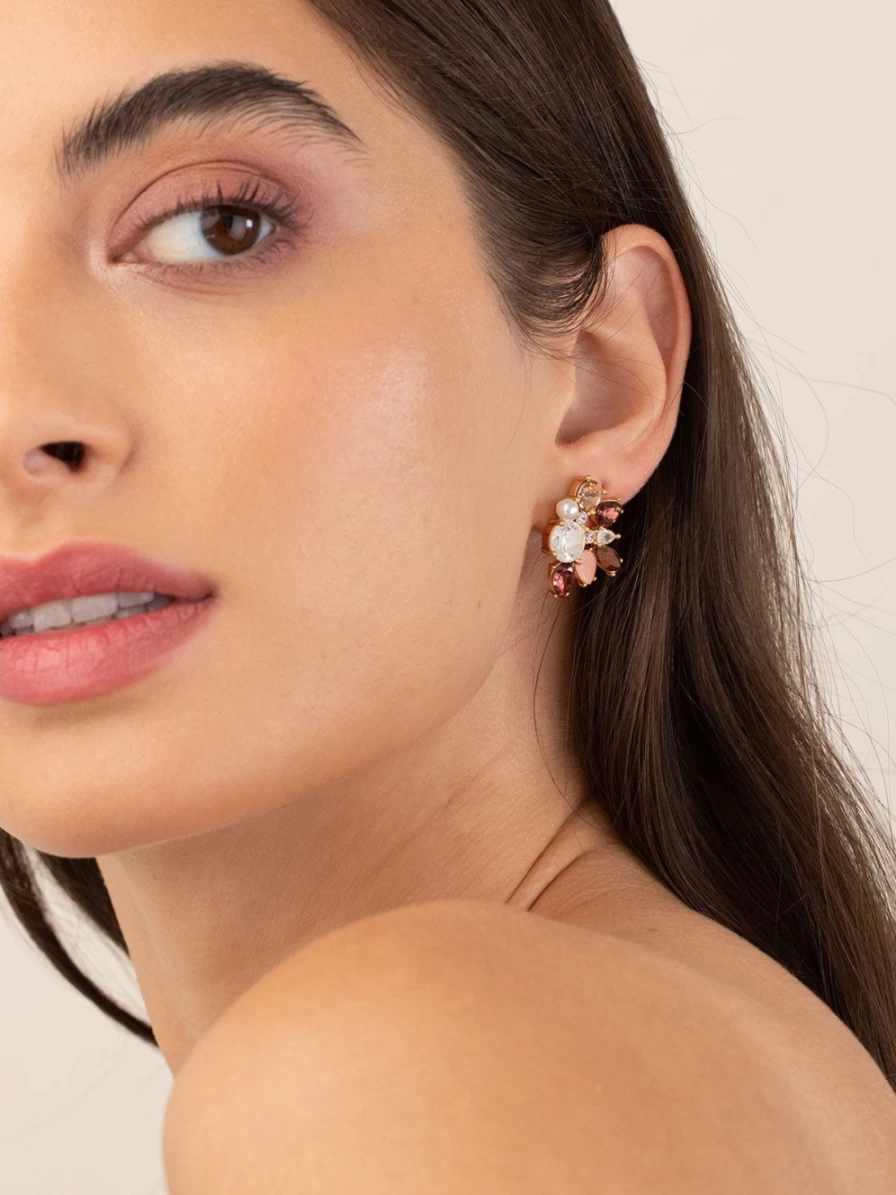 Olive & Piper Duva Studs Earrings in Gold & Holly - Elegant Holiday Jewelry