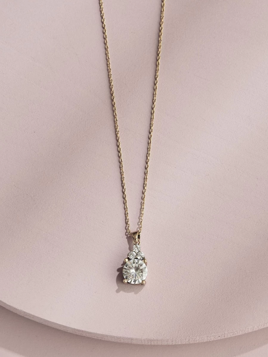"Olive & Piper Chloe Gold Pendant Necklace - Elegant Layering Jewelry"