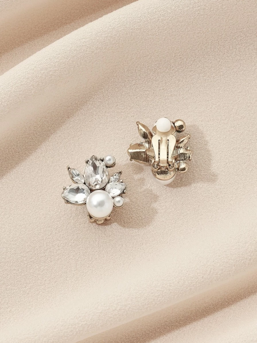 Olive & Piper Gold Bordeaux Clip-On Stud Earrings