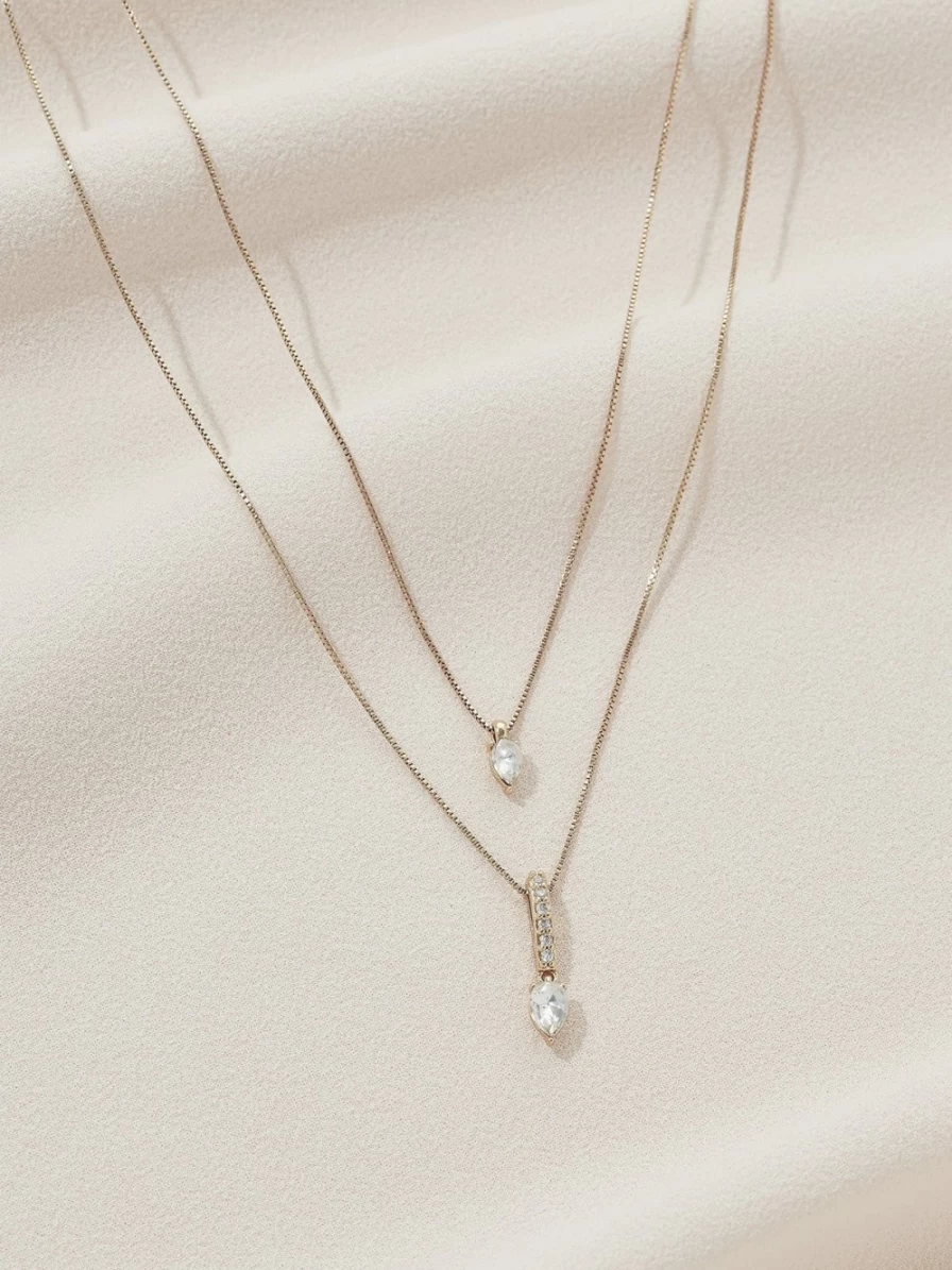 Olive & Piper Nomi Layered Pendant Necklace - Elegant Layered Chain Jewelry