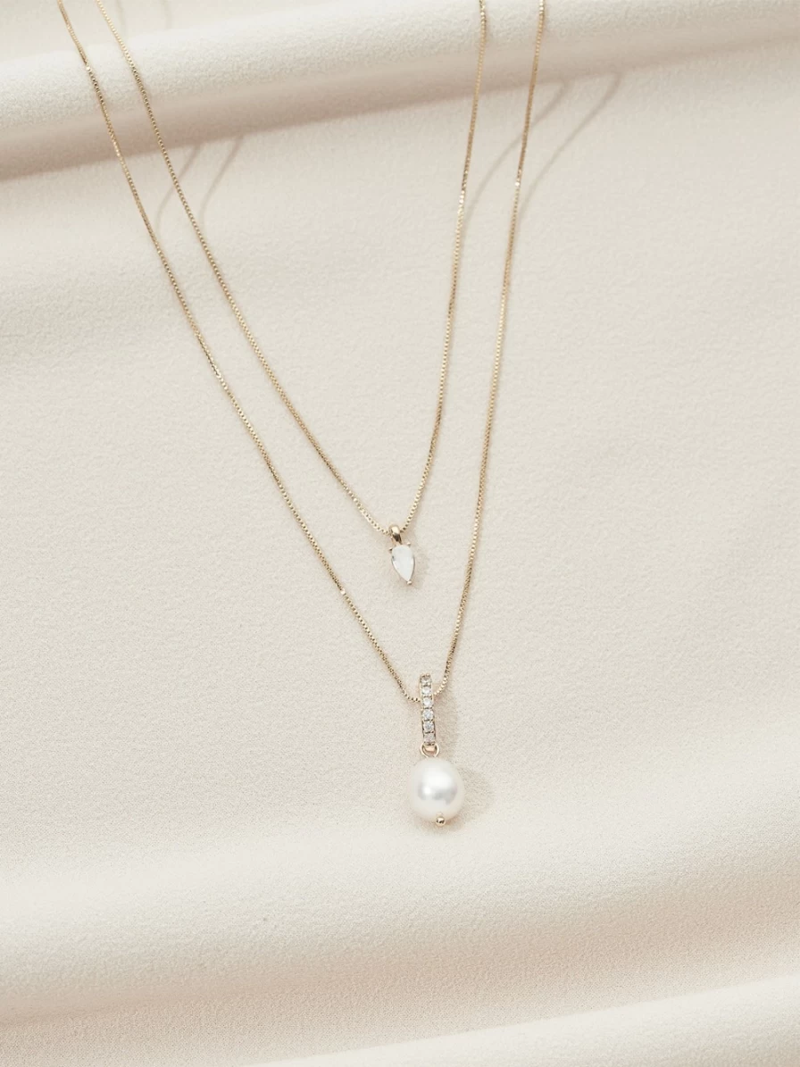 Olive & Piper Alaia Layered Pendant Necklace - Elegant Layered Chain Jewelry for Women